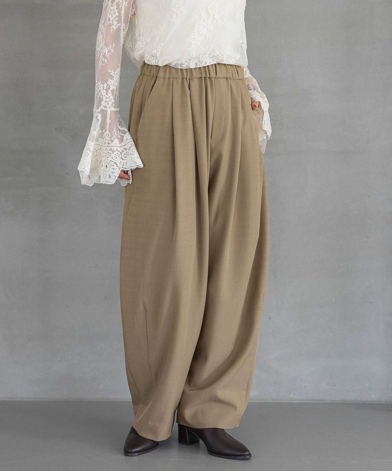 A part by 「スラックスコクーンボリュームパンツ」|スラックス|