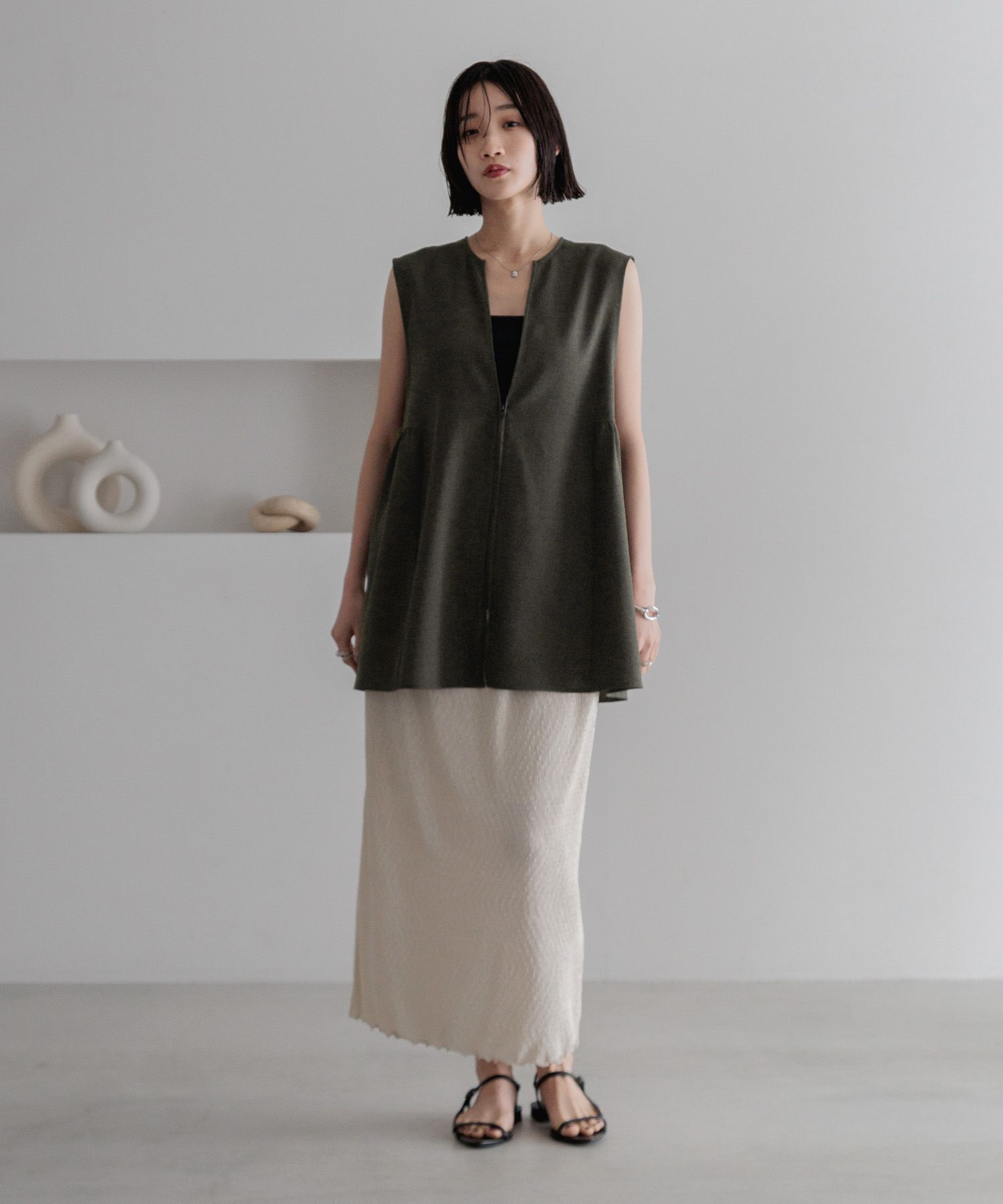 LOWRYS FARM「シャイニープリーツタイトスカート」|スカート|