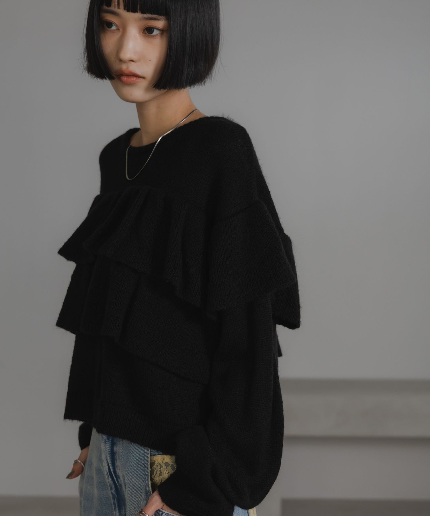 LOWRYS FARM「フリルニットプルオーバーＬＳ」|ニット・セーター|BLK