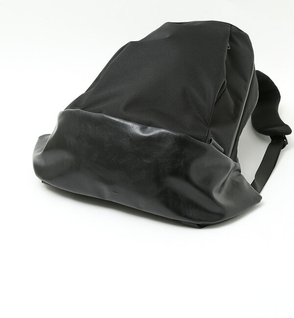 alfredoBANNISTER「【軽量、撥水】20L ユーティリティバックパック / A4サイズ対応 / 15.」|リュック|