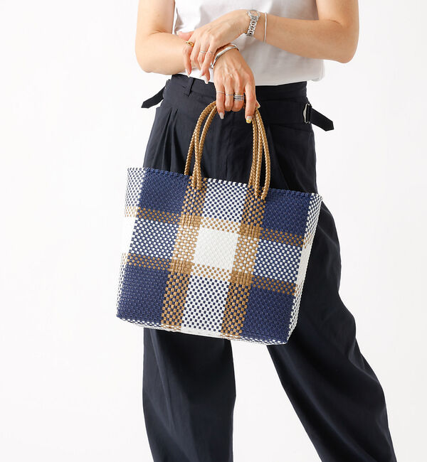 Rouge vif「【MOON BIRD/ムーンバード】手編みのメルカドバッグM/手編み/正方形【W」|トートバッグ|ブルー