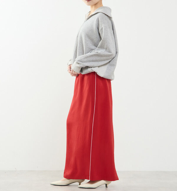 SOFFITTO「上品な光沢感のIラインスカート」|スカート|