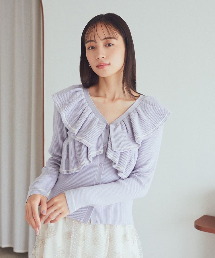 earth music&ecology「Vネックフリルニットカーディガン」|カーディガン|