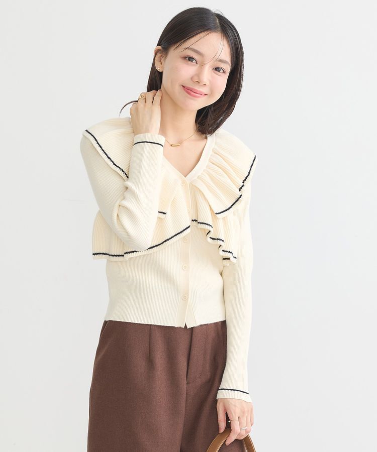 earth music&ecology「Vネックフリルニットカーディガン」|カーディガン|