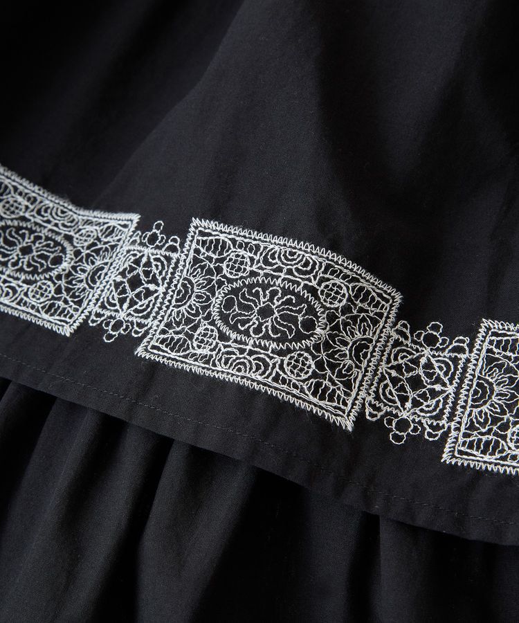 Green Parks「■ESCAR バイカラー刺繍ティアードスカート」|スカート|