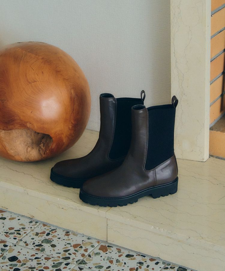 YECCA VECCA「【CLASSY.掲載】サイドゴアミドル丈ブーツ」|ショートブーツ|Brown