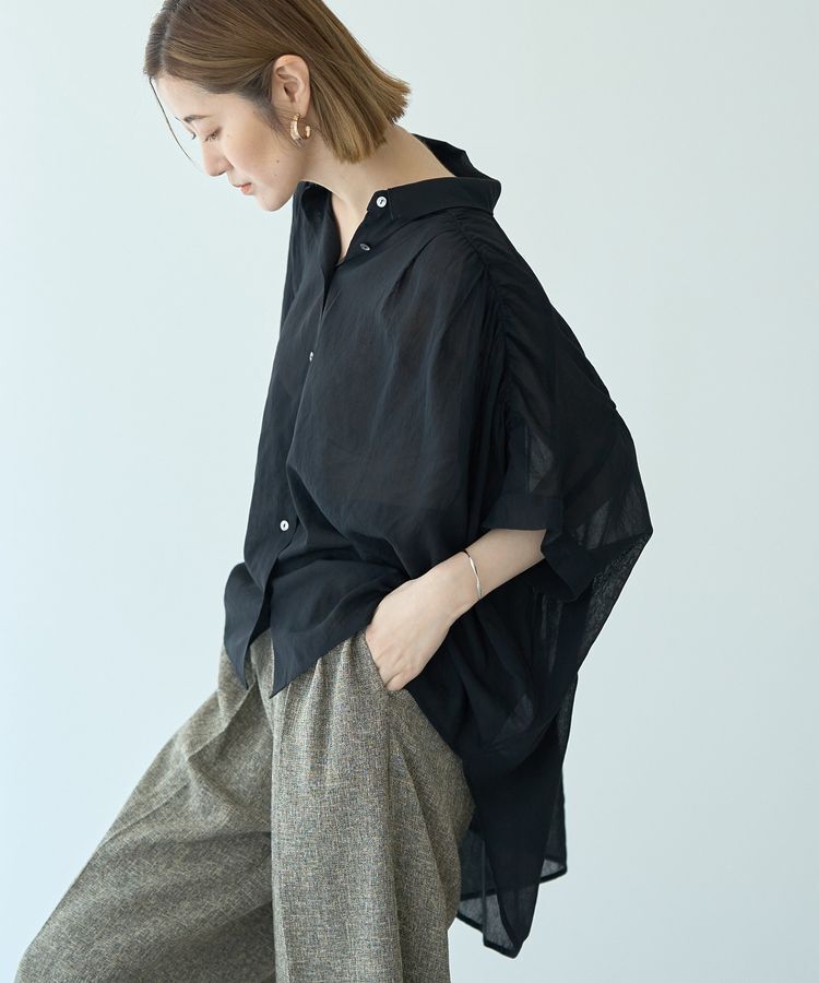 YECCA VECCA「ドライタッチシアーバックギャザーシャツ」|シャツ・ブラウス|