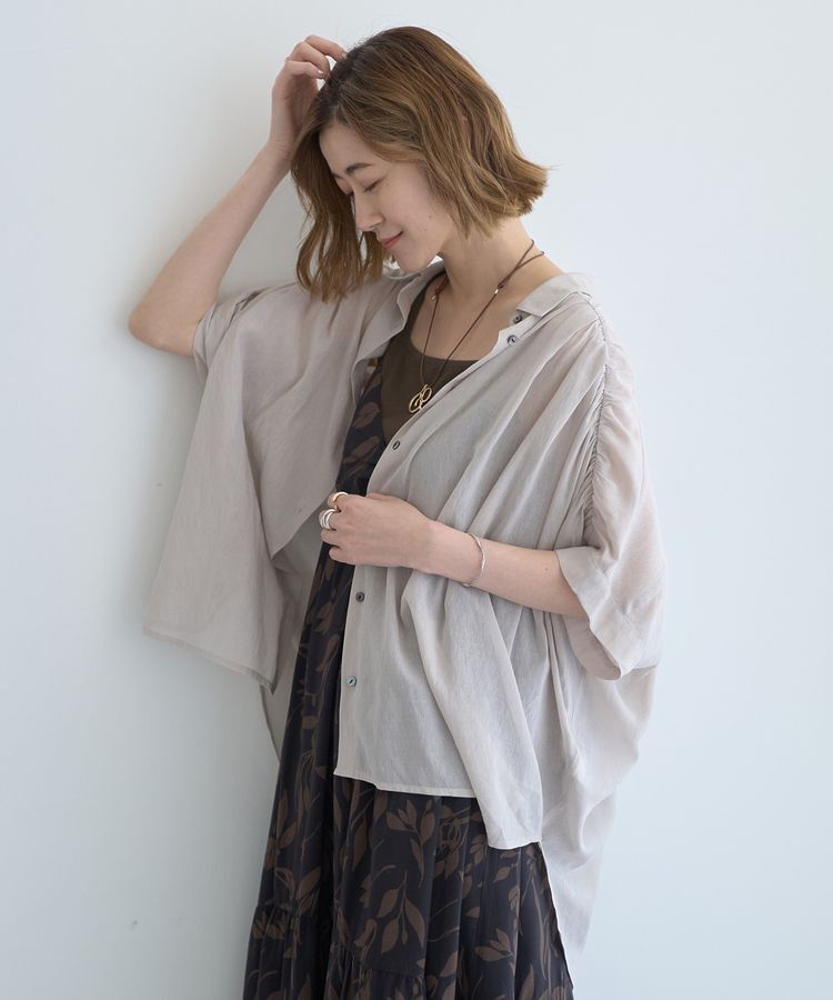 YECCA VECCA「ドライタッチシアーバックギャザーシャツ」|シャツ・ブラウス|Light beige