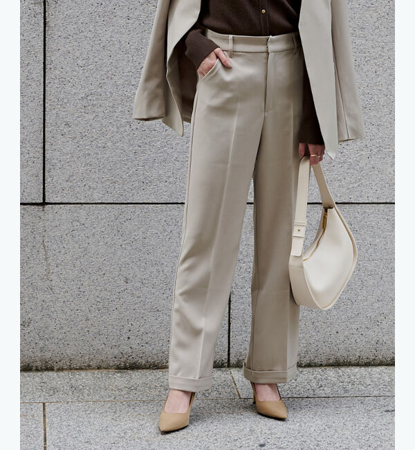 ur's「裾ダブルセンタープレスパンツ」|スラックス|グレージュ