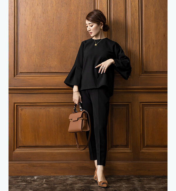 ur's「【星玲奈さんコラボアイテム】タックフレアスリーブトップス」|シャツ・ブラウス|ブラック