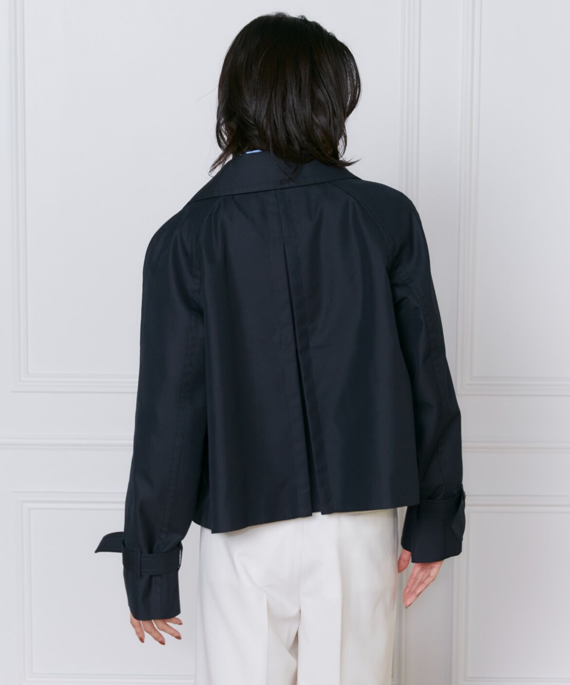 INED「《大きいサイズ》ショートトレンチコート」|トレンチコート|