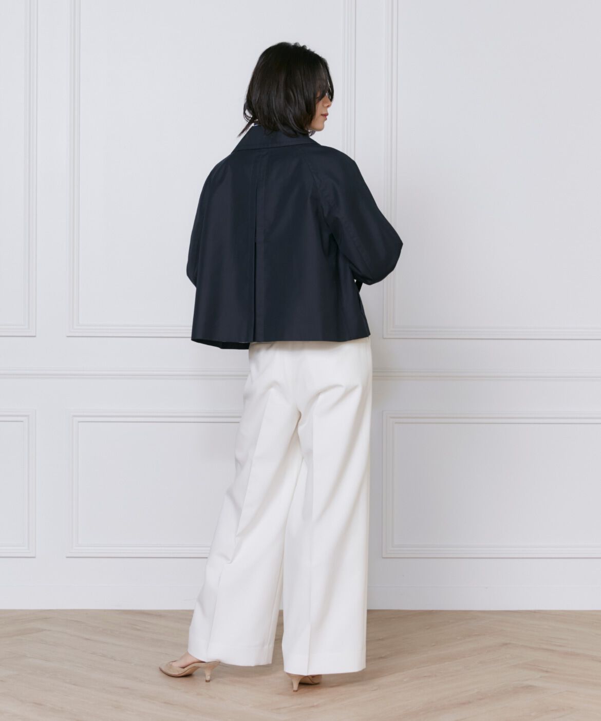 INED「《大きいサイズ》ショートトレンチコート」|トレンチコート|