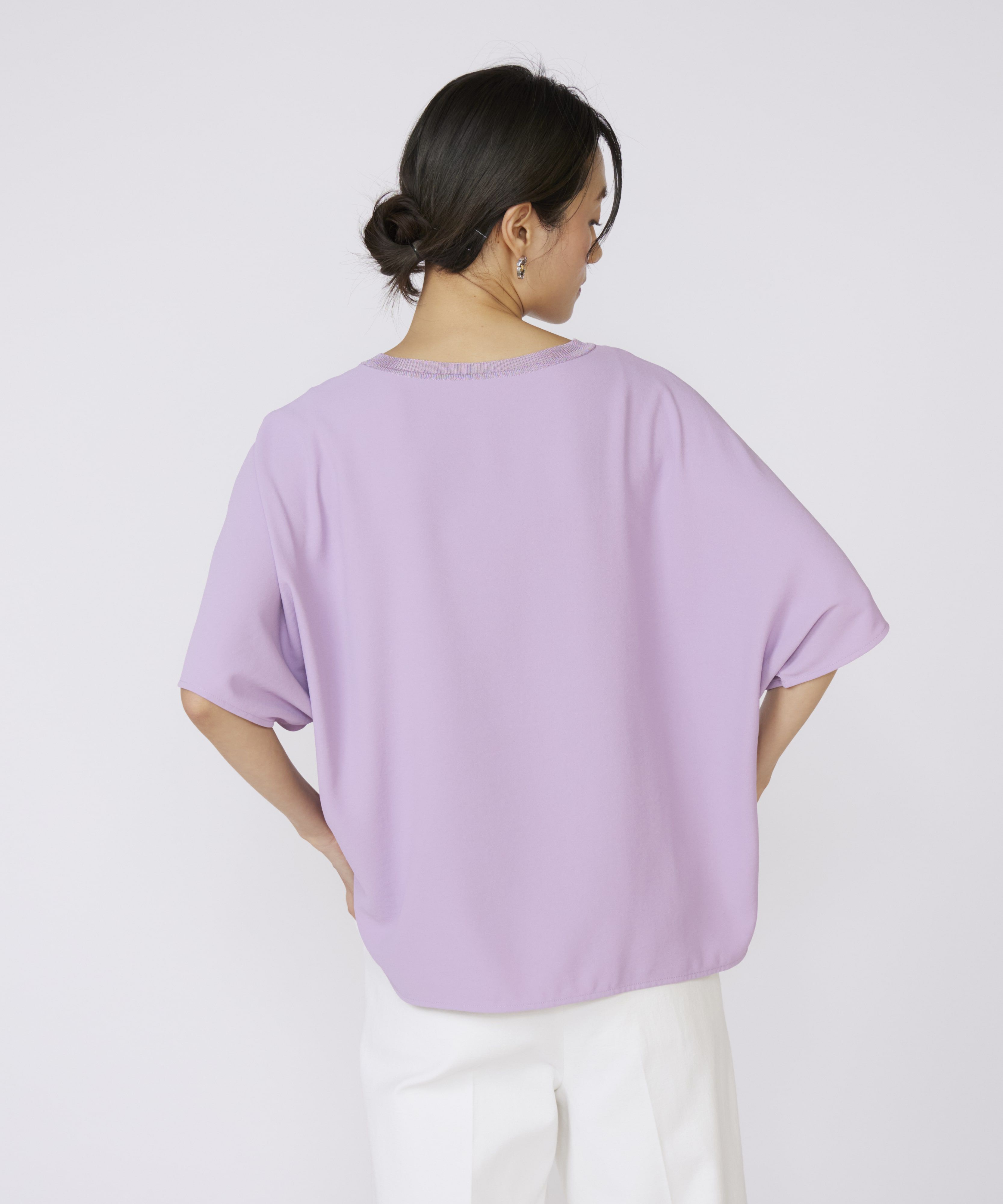 INED「《大きいサイズ》吸汗速乾ジョーゼットプルオーバー」|Tシャツ・カットソー|