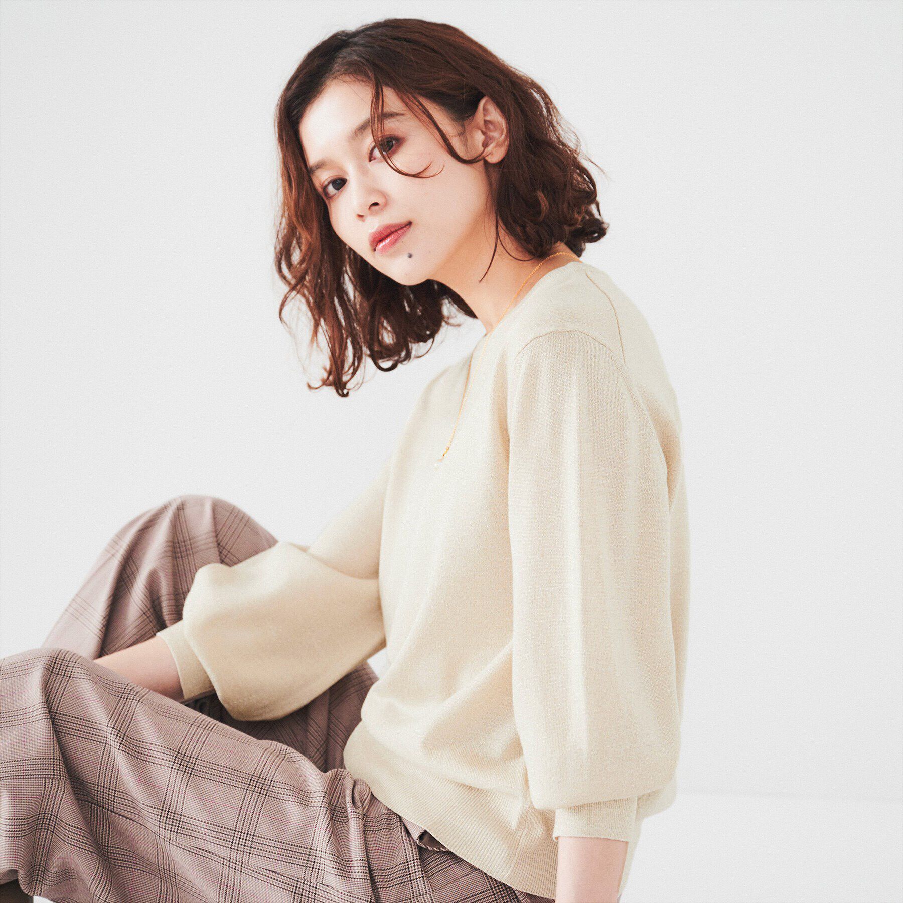 UNTITLED「【ラメ感/薄手/すっきり丈】ウールアクリル混 ラメプルオーバーニット」|ニット・セーター|