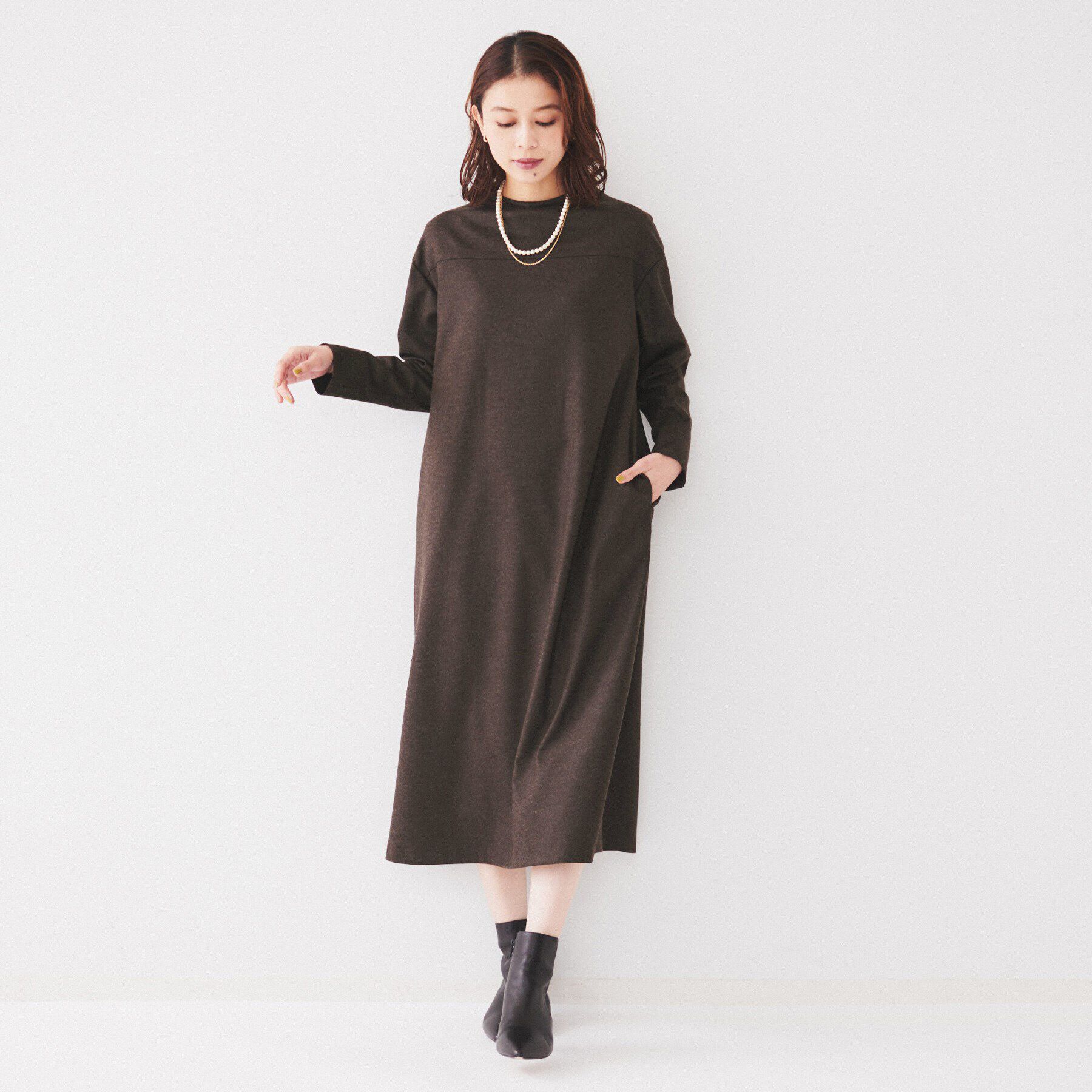 UNTITLED「【ポケットあり/きれいめ】ベルト付きモックネックワンピース」|ワンピース|