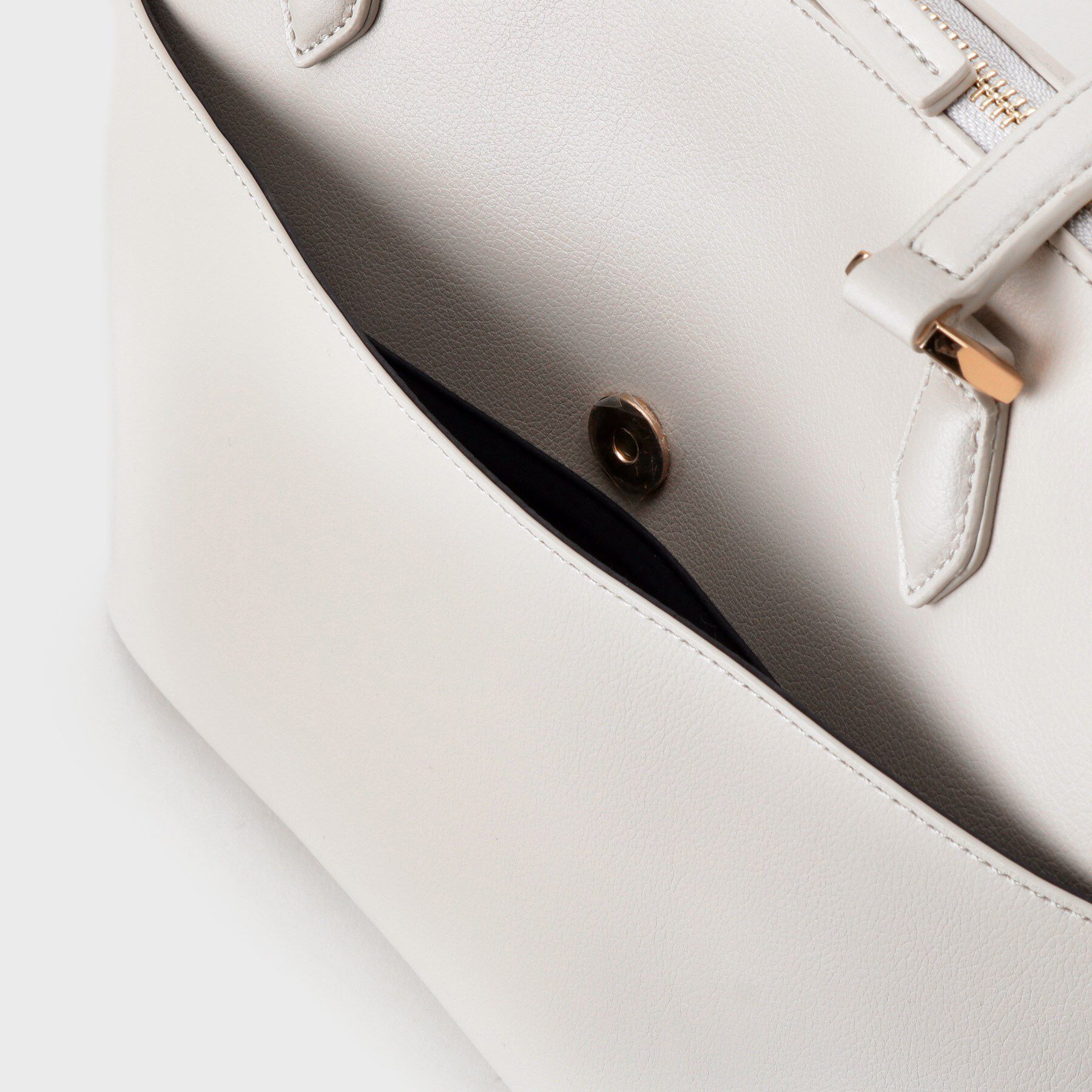 UNTITLED「【A4書類・PC収納可】お仕事トート」|トートバッグ|