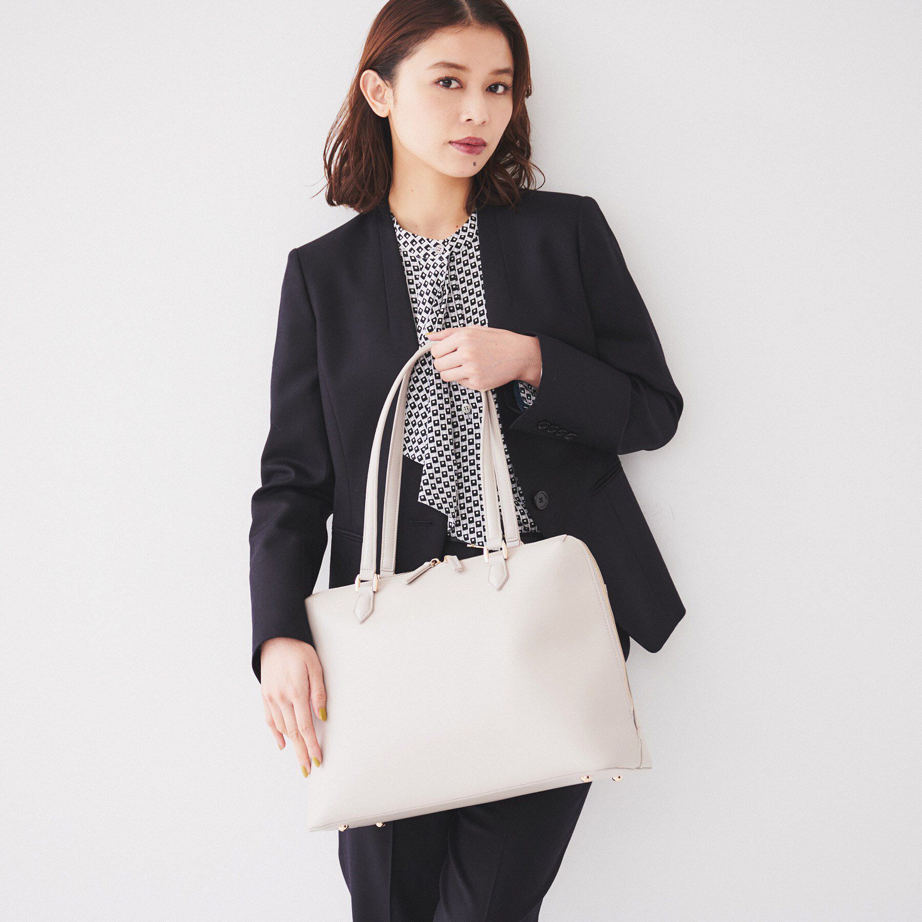 UNTITLED「【A4書類・PC収納可】お仕事トート」|トートバッグ|