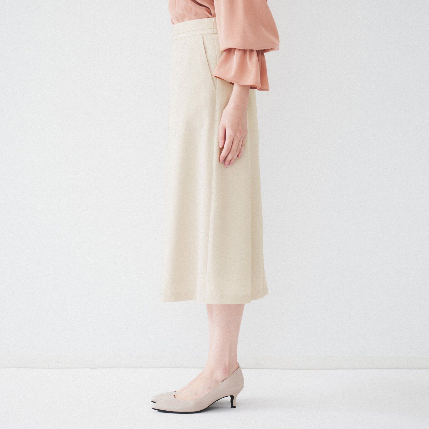 UNTITLED「【ミモレ丈/きれいめ】共ベルト付きマーメイドスカート」|スカート|