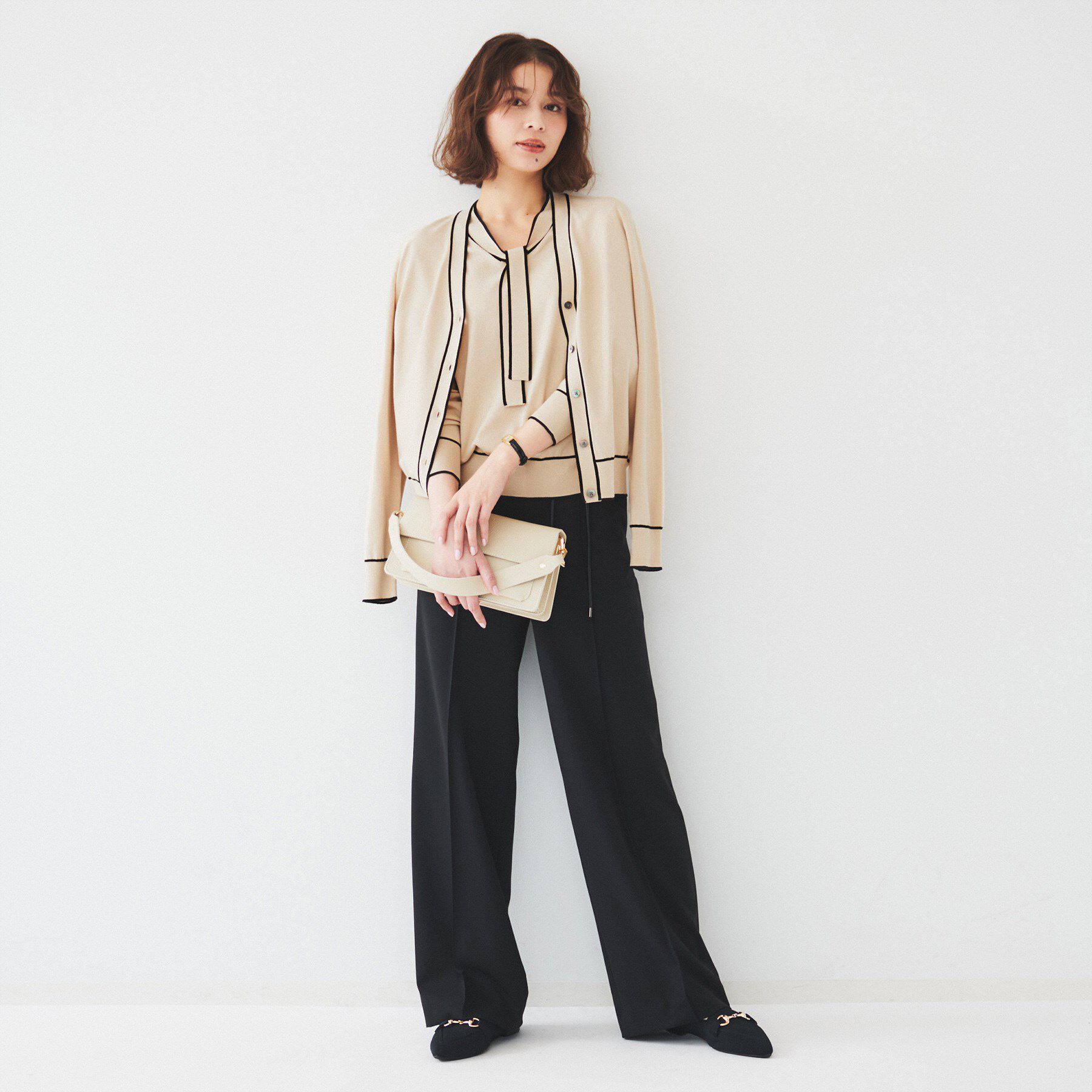 UNTITLED「【アンサンブル可能】配色Vネックカーディガン」|カーディガン|