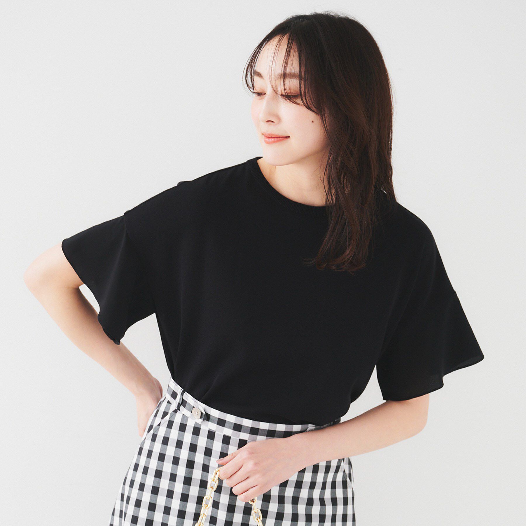 UNTITLED「【洗える/体型カバー】袖異素材プルオーバーニット」|ニット・セーター|ブラック(019)