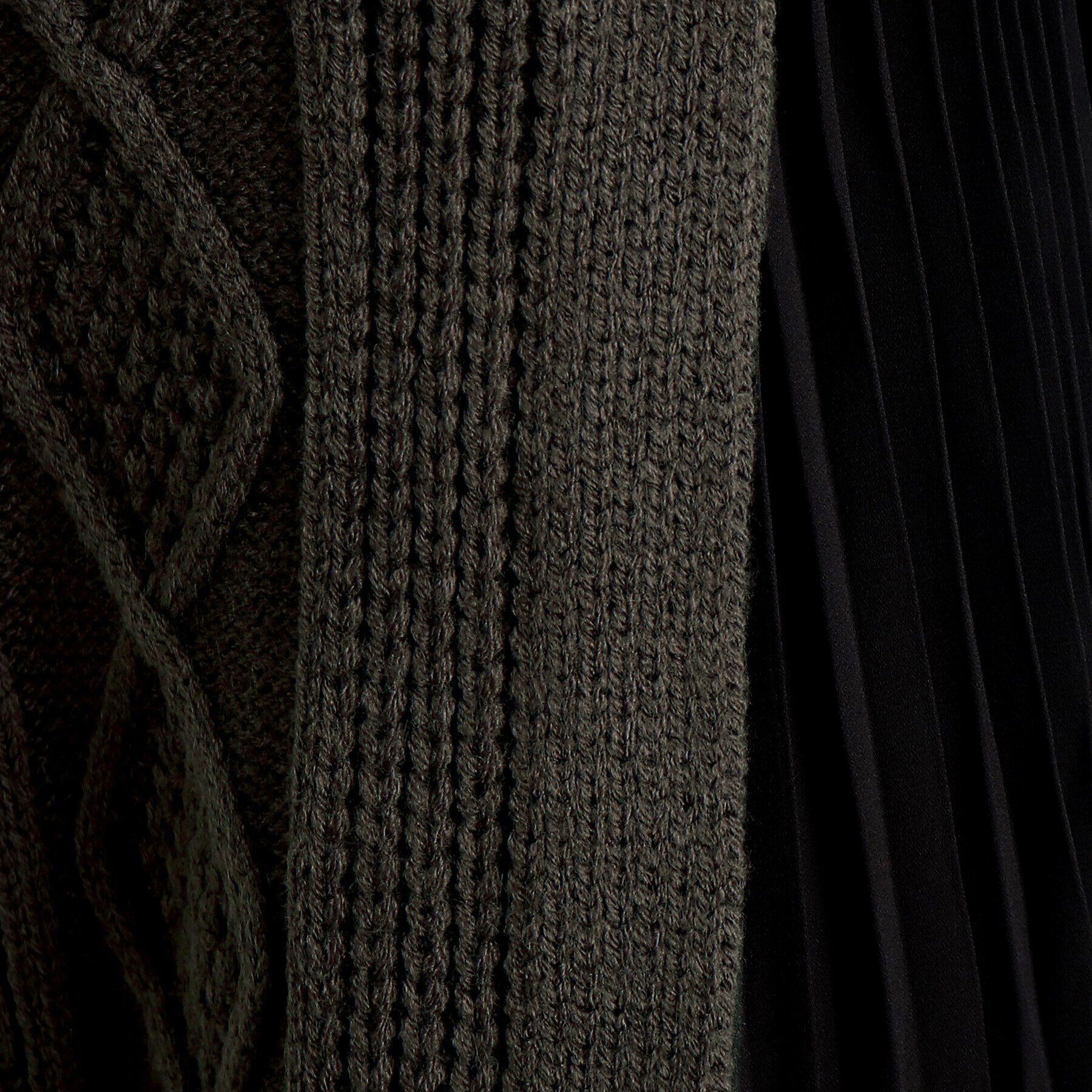 grove「ケーブルサイドプリーツニットワンピース」|ワンピース|