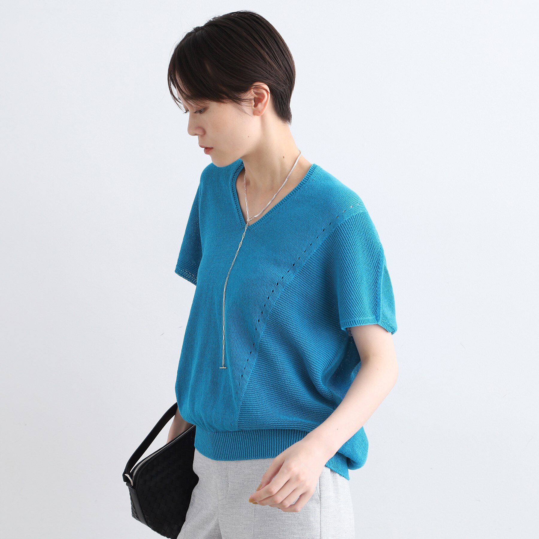 INDIVI「【洗える／サマーニット】無縫製ペーパーヤーンアシメ編地ニット」|ニット・セーター|