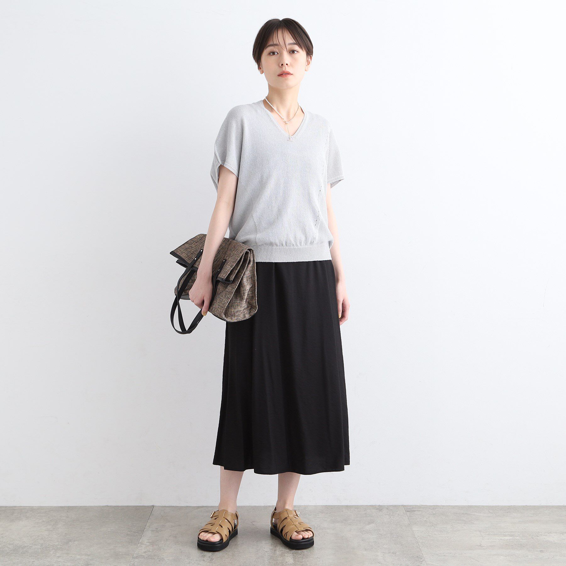 INDIVI「【洗える／サマーニット】無縫製ペーパーヤーンアシメ編地ニット」|ニット・セーター|