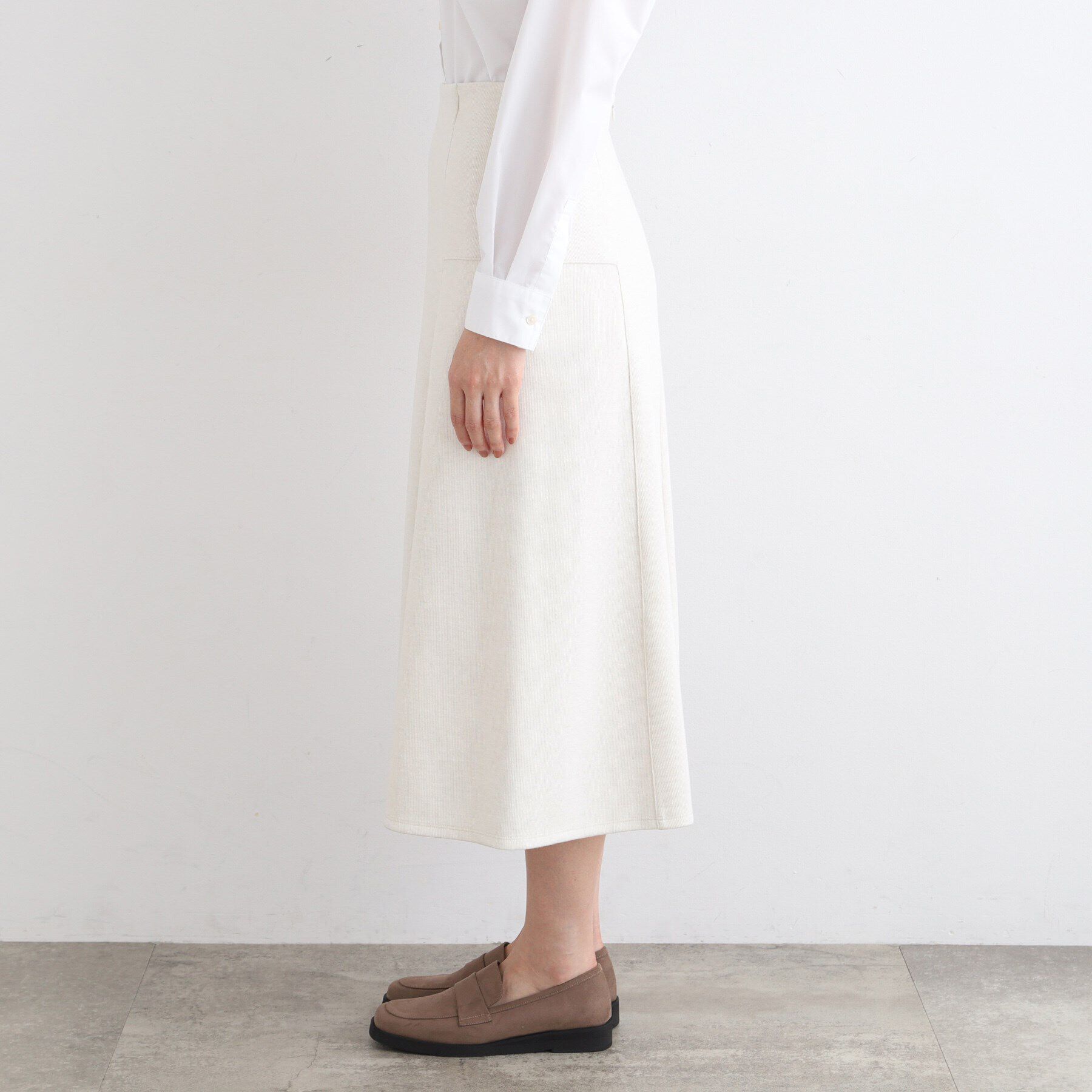 INDIVI「【洗える／UVケア／SETUP可能】ライトジャージ セミフレアスカート」|スカート|