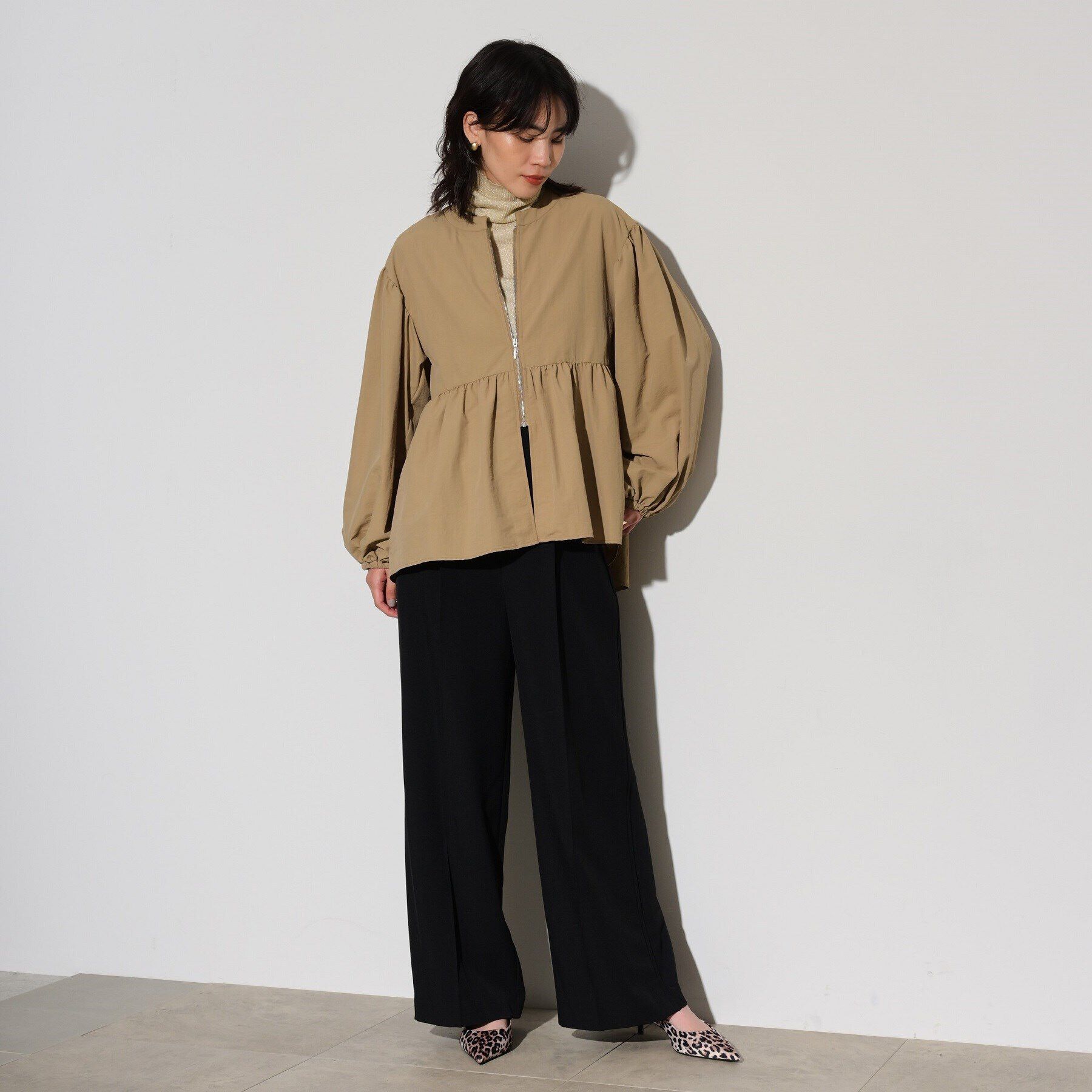 GALLEST「ノーカラーぺプラムブルゾン」|ブルゾン・スタジャン|