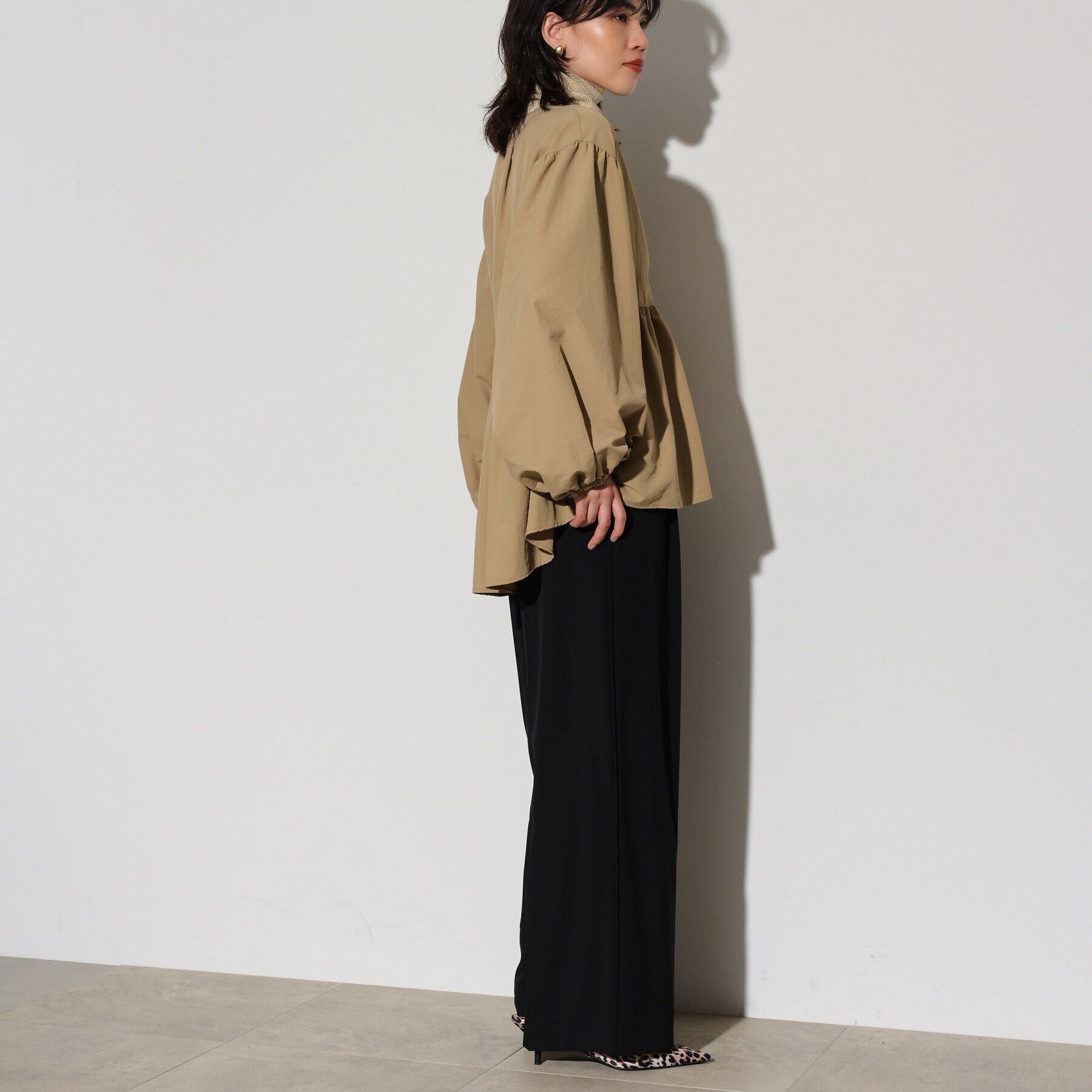 GALLEST「ノーカラーぺプラムブルゾン」|ブルゾン・スタジャン|