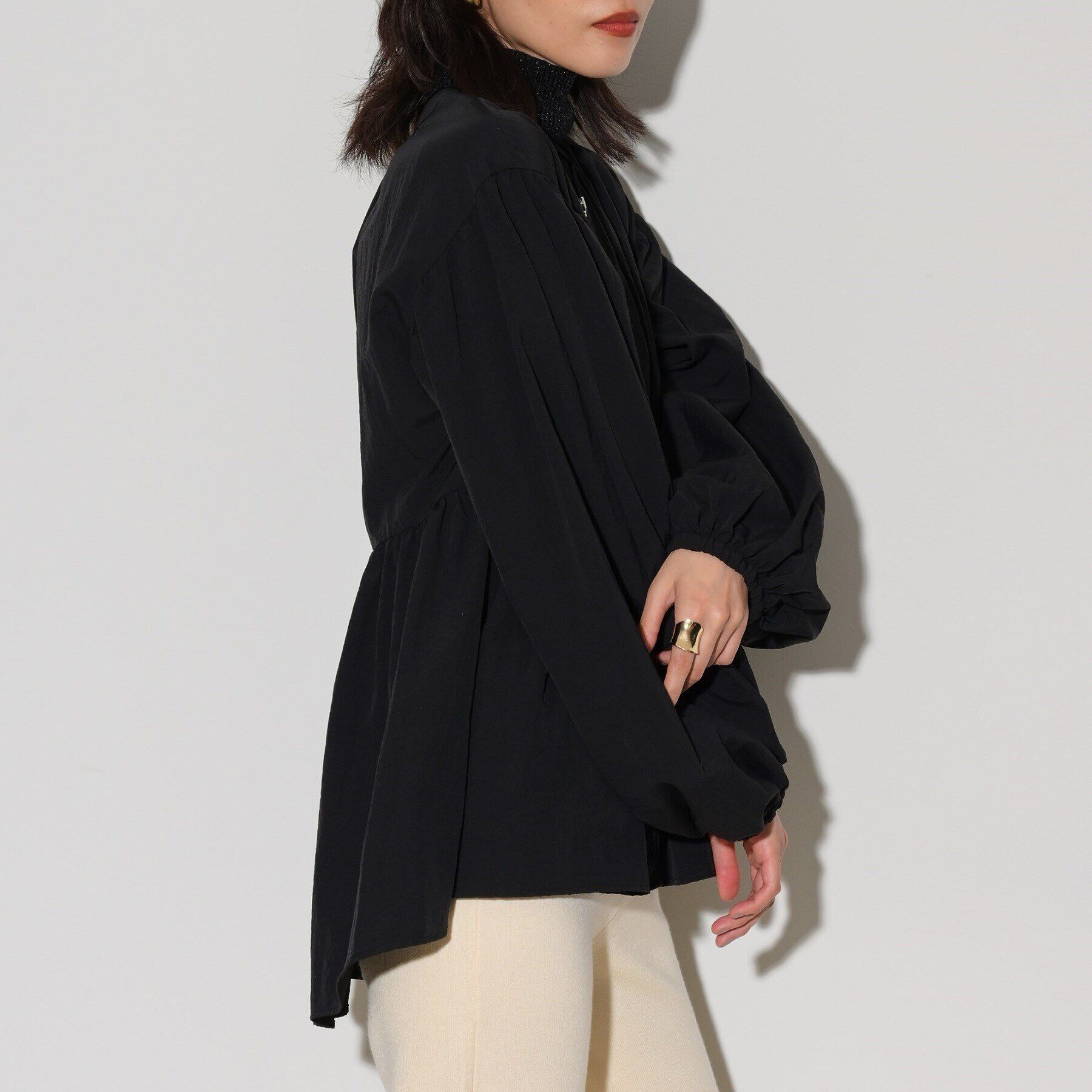 GALLEST「ノーカラーぺプラムブルゾン」|ブルゾン・スタジャン|