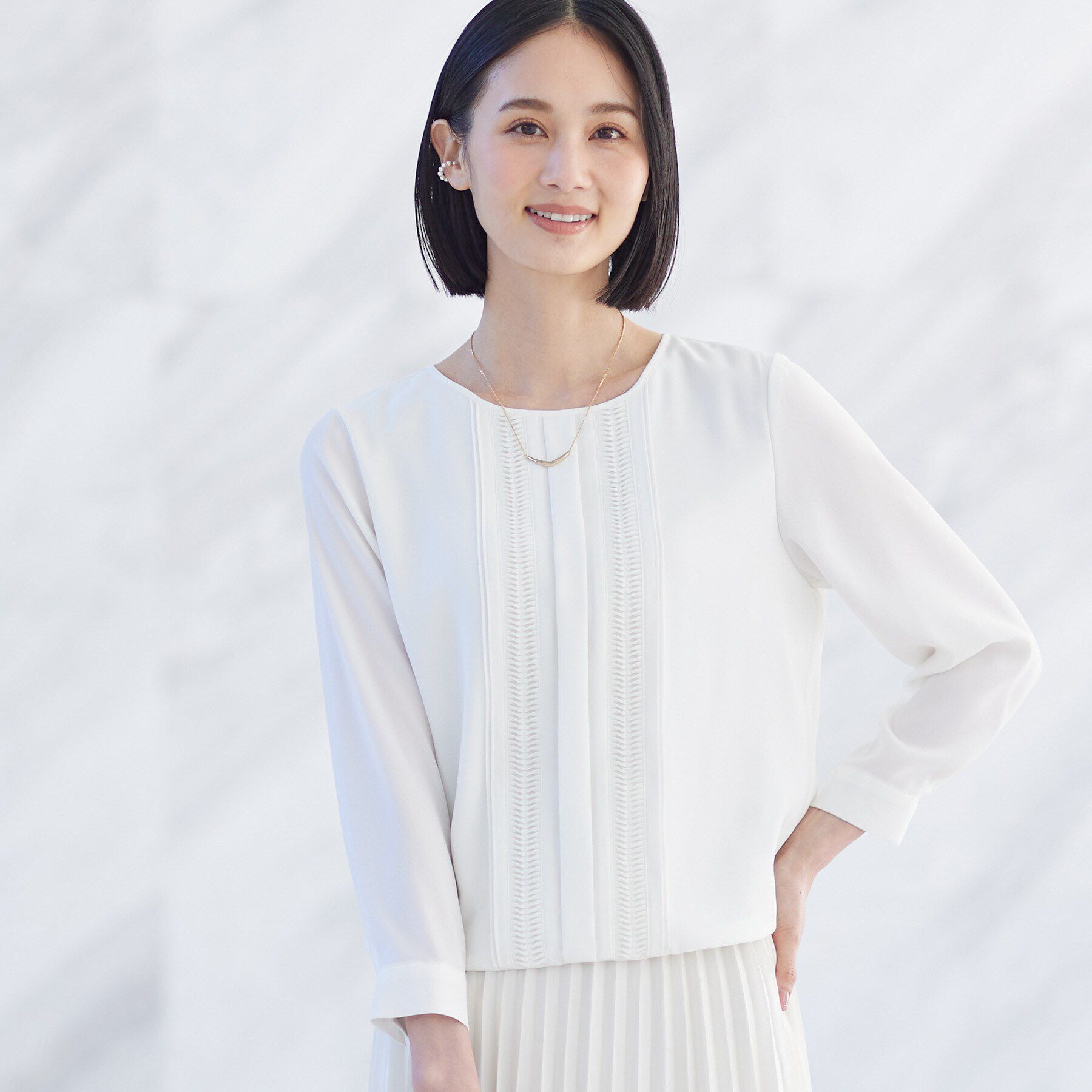 INDIVI「【洗える／UVケア】ピンタックブラウス」|シャツ・ブラウス|ホワイト(001)