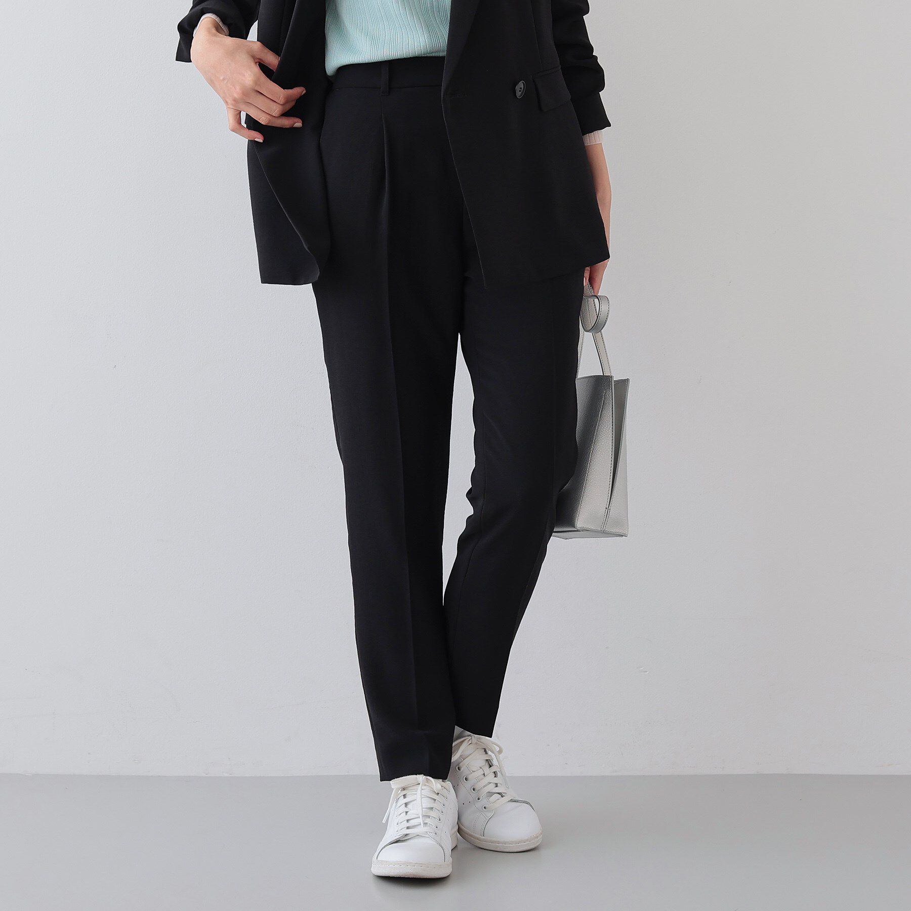 INDIVI「【着る日傘/遮熱/UVケア】タックテーパードパンツ」|スーツ|