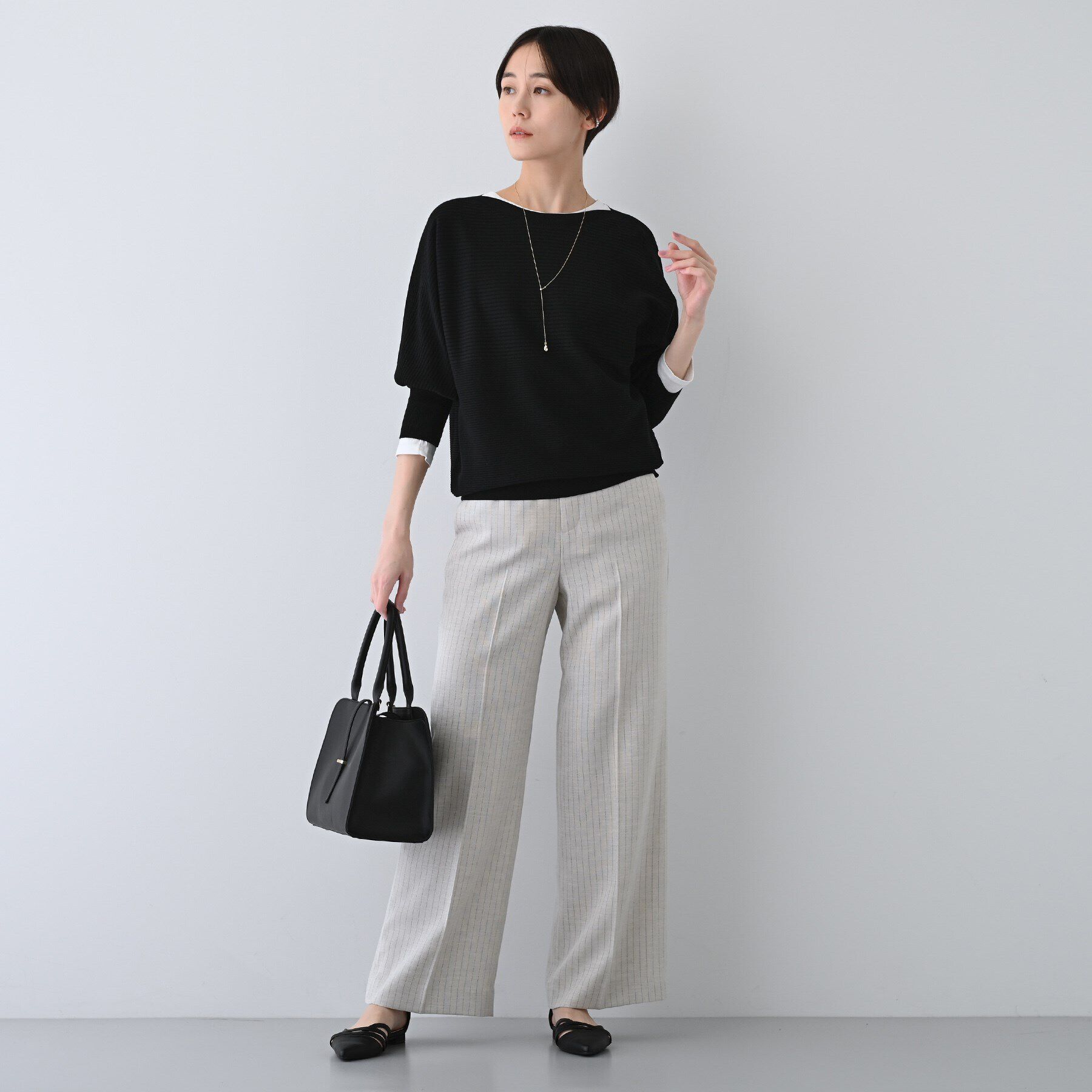 INDIVI「【洗える／無縫製】美シルエット ドルマンスリーブニット」|ニット・セーター|