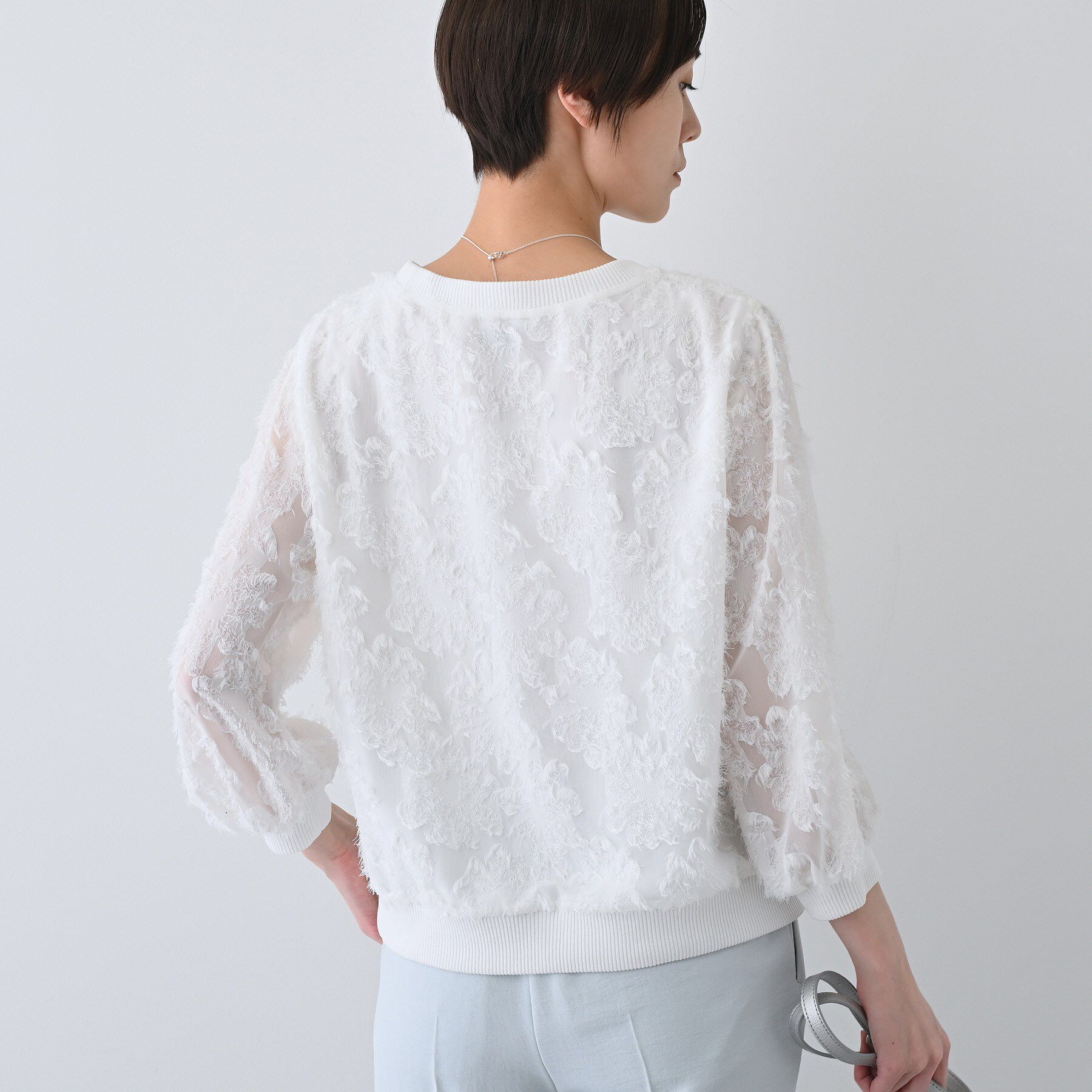 INDIVI「【トレンド／華やか】フリンジカットジャカードトップス」|シャツ・ブラウス|