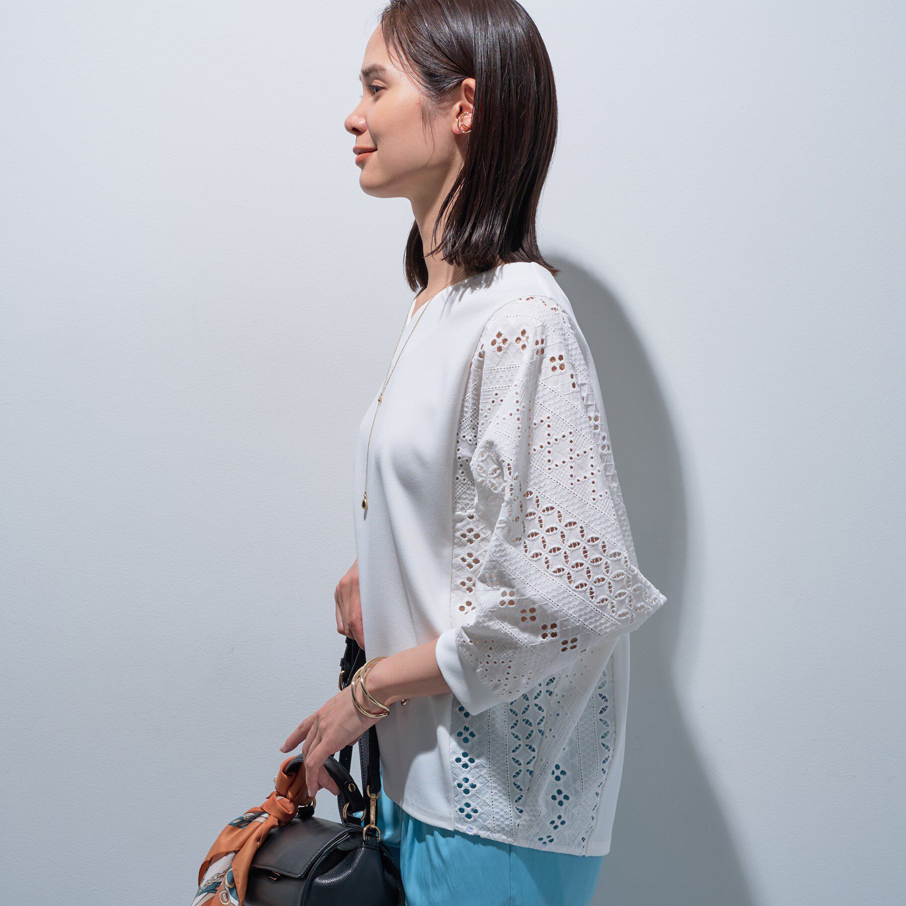 INDIVI「【洗える／体型カバー】レースコンビトップス」|Tシャツ・カットソー|