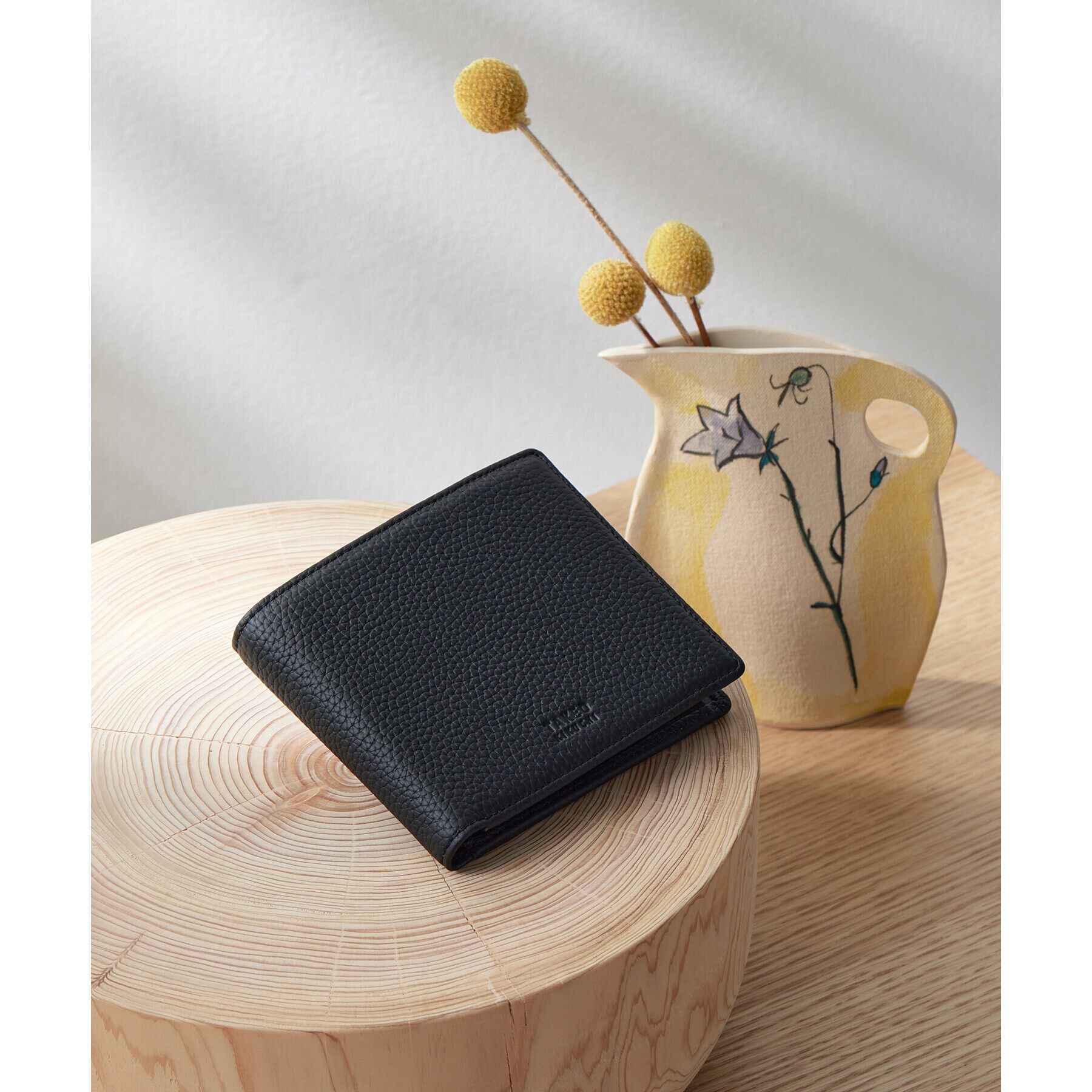 TAKEO KIKUCHI「ソフトシュリンクレザー 二つ折り財布」|財布|ブラック(019)