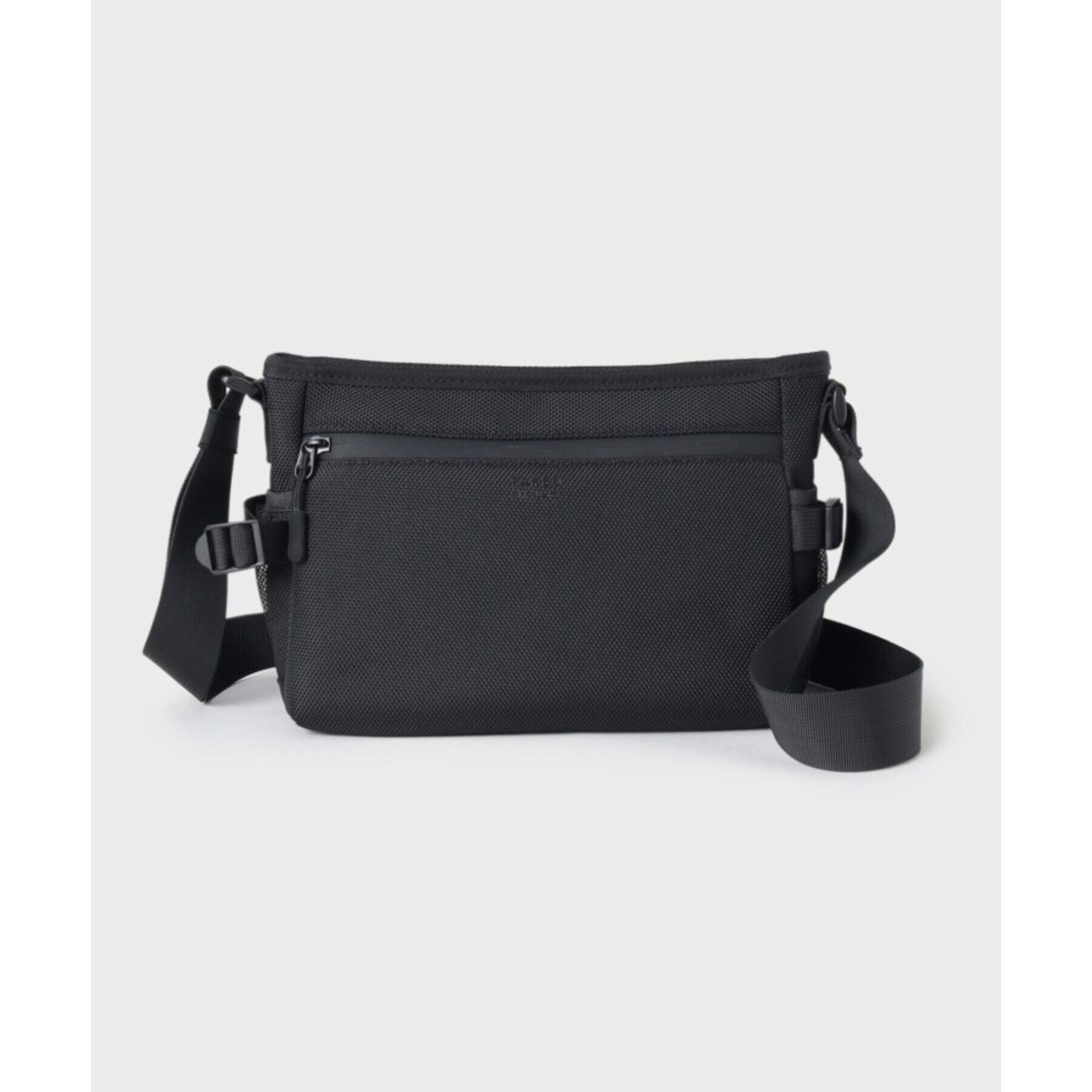 TAKEO KIKUCHI「ラージキャパシティ― デイリーショルダーバッグ」|ショルダー・メッセンジャー|ブラック(019)