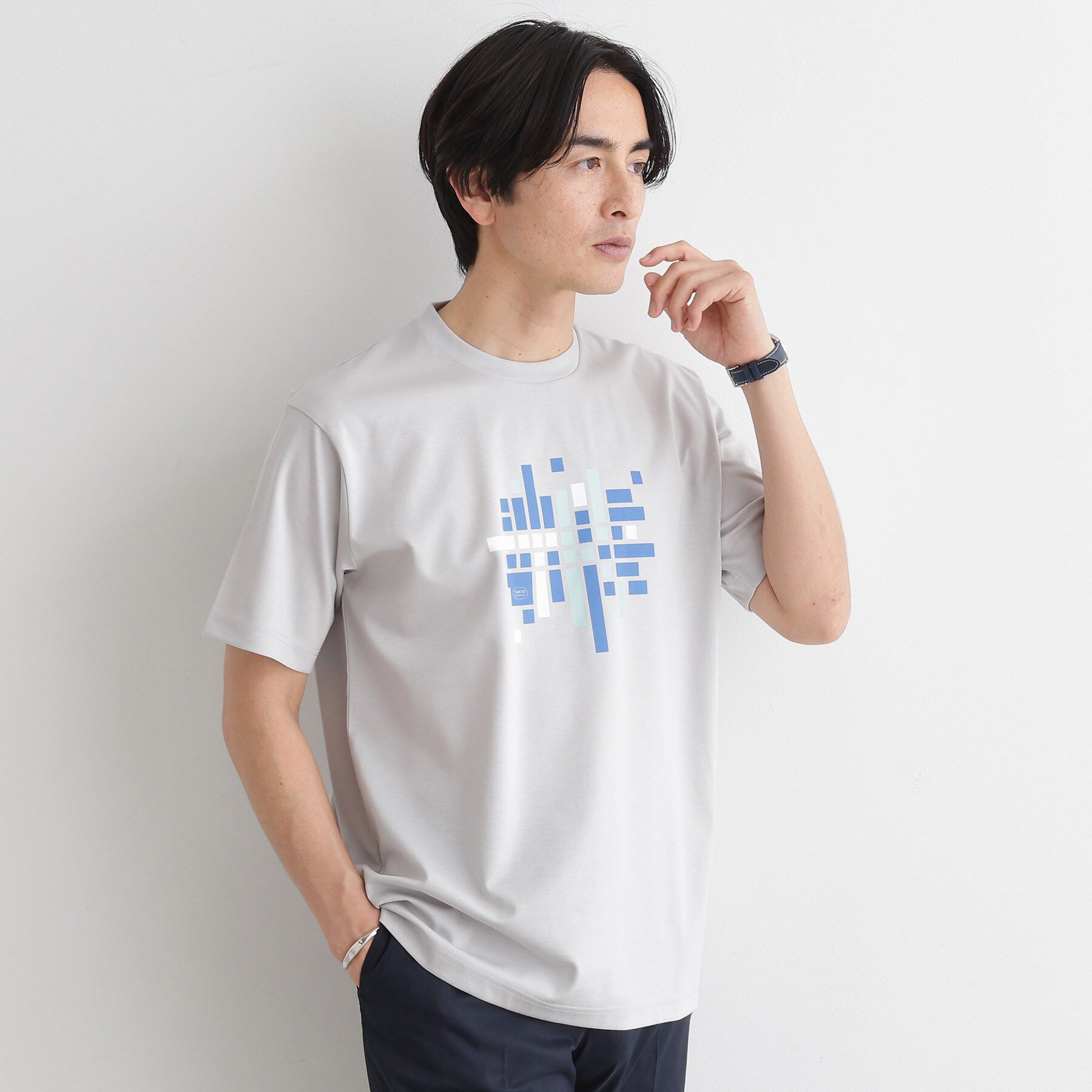 TAKEO KIKUCHI「モザイクロゴ ポンチTシャツ」|Tシャツ・カットソー|ライトグレー(010