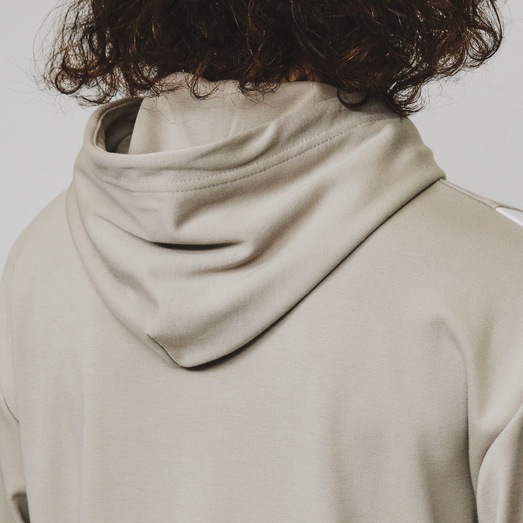 tk.TAKEO KIKUCHI「ストライプ切替ポンチパーカ」|パーカー|