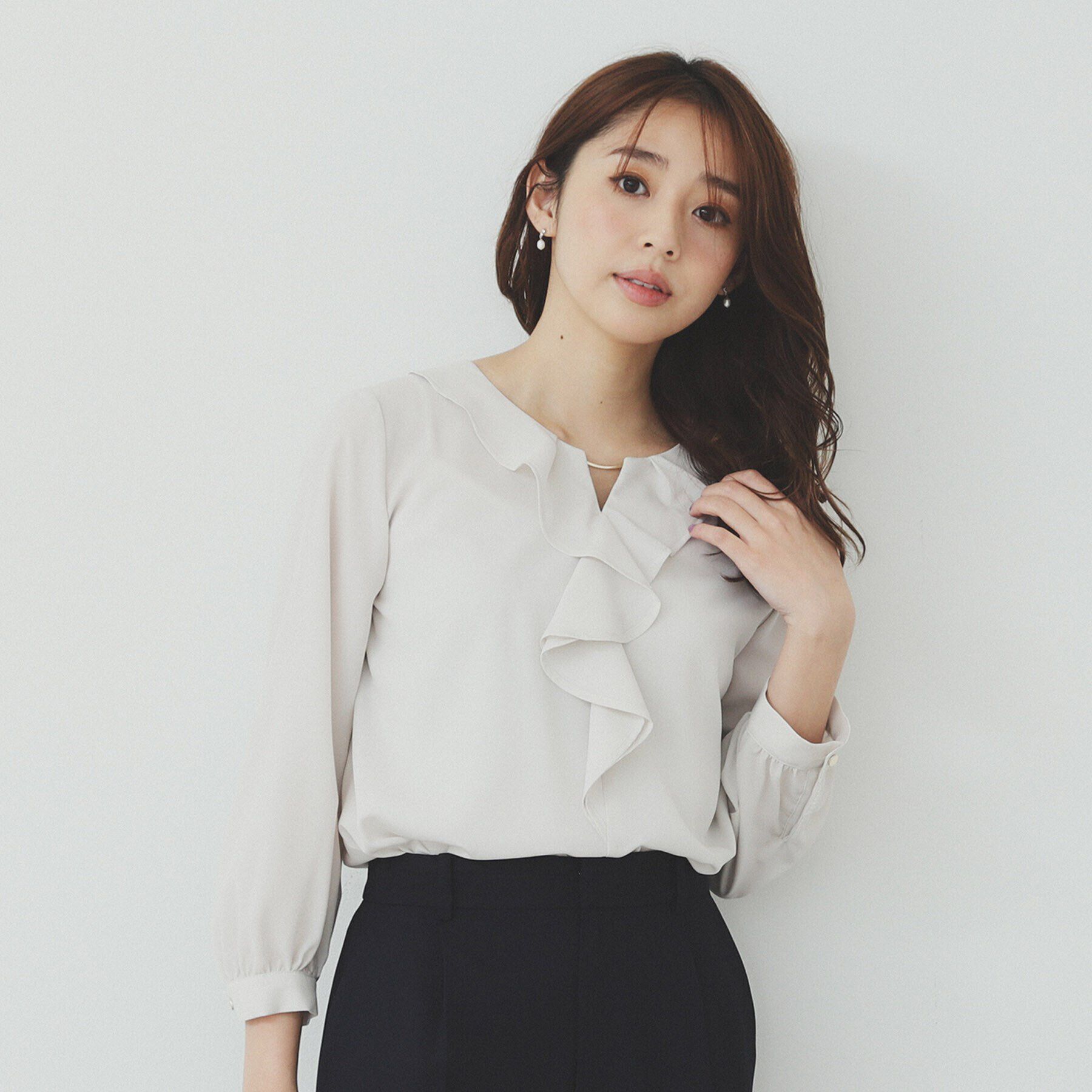 index「フリルバーデザインブラウス【洗濯機洗い可/イージーアイロン/防シワ】」|シャツ・ブラウス|