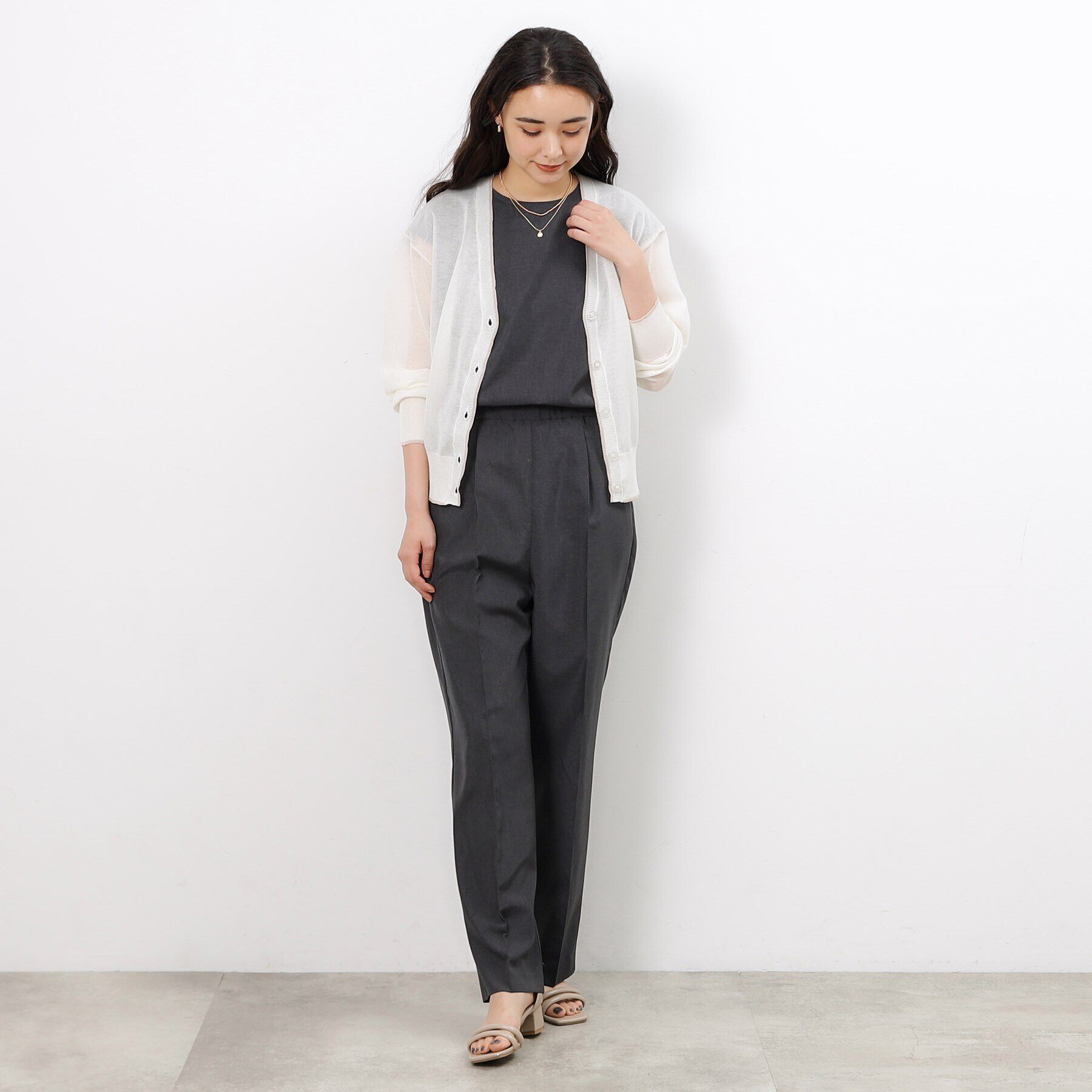 OPAQUE.CLIP「配色ラインVネックシアーカーディガン【洗濯機洗い可】」|カーディガン|