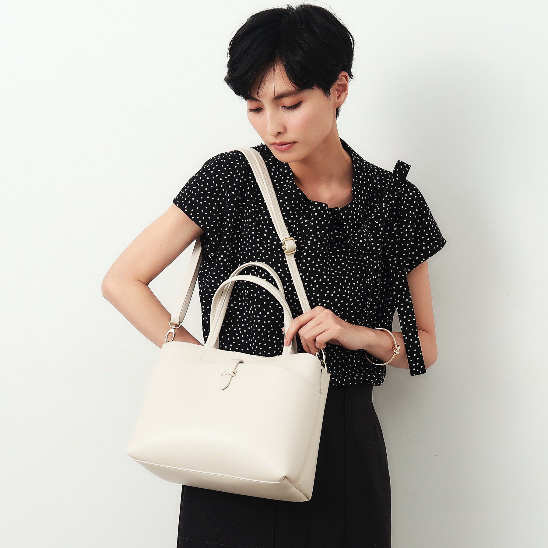 OPAQUE.CLIP「【2WAY】フロントベルトミドルトートバッグ」|トートバッグ|