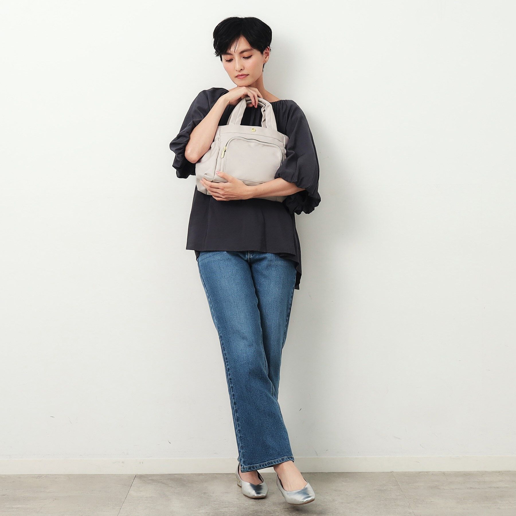 OPAQUE.CLIP「【撥水加工／マルチポケット／2WAY】フロントポケットデザインミドルトートバッグ」|トートバッグ|