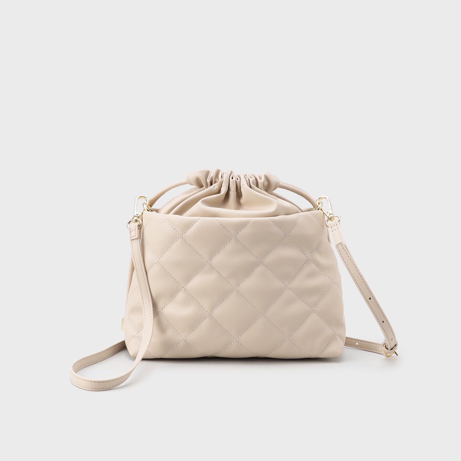 OPAQUE.CLIP「【長さ調整可能】キルティング巾着ショルダーバッグ」|ショルダー・メッセンジャー|
