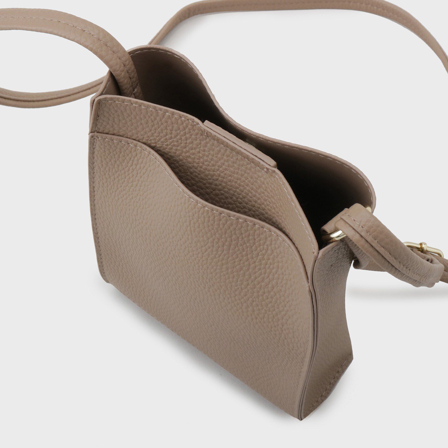 OPAQUE.CLIP「【軽量／長さ調整可能】シュリンク合皮ミニショルダーバッグ」|ショルダー・メッセンジャー|