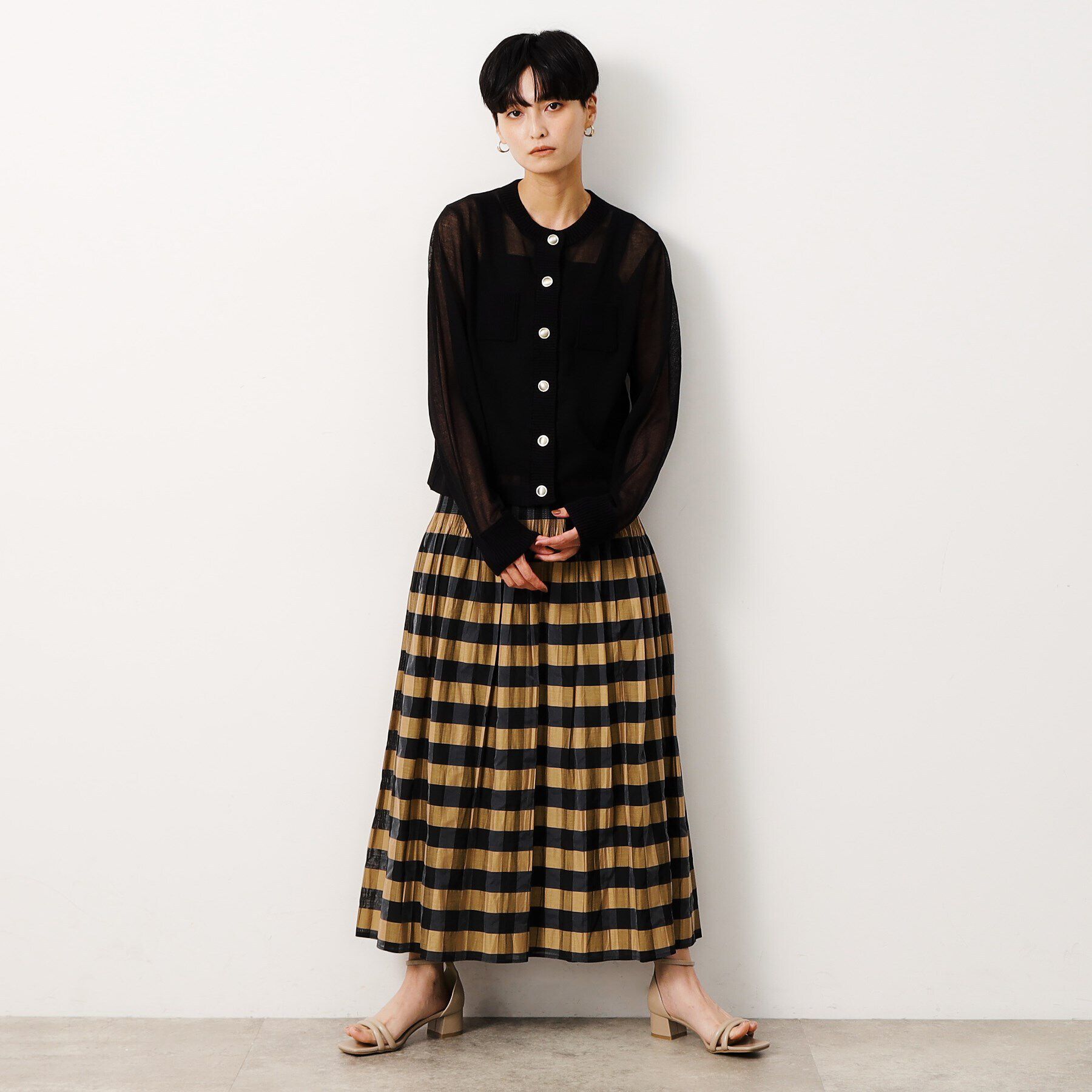 OPAQUE.CLIP「金ボタンシアーニットカーディガン【洗濯機洗い可】」|カーディガン|