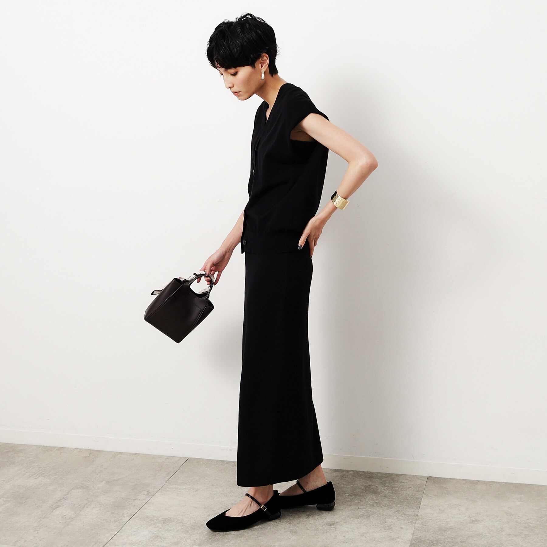 OPAQUE.CLIP「【抗菌防臭加工／長さ調整可能】ベロアメリージェーン」|パンプス|