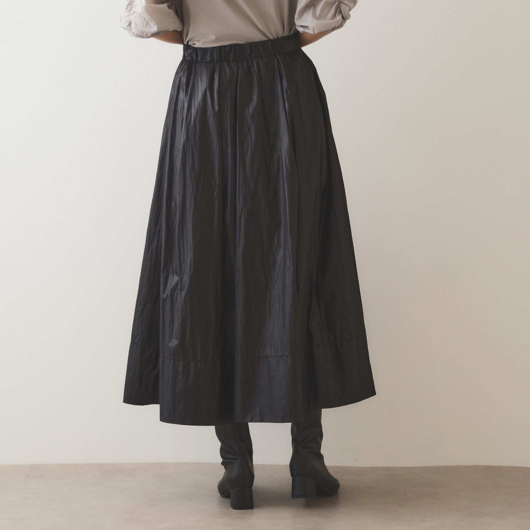 OPAQUE.CLIP「レザーライク イージーギャザースカート【洗濯機洗い可】」|スカート|