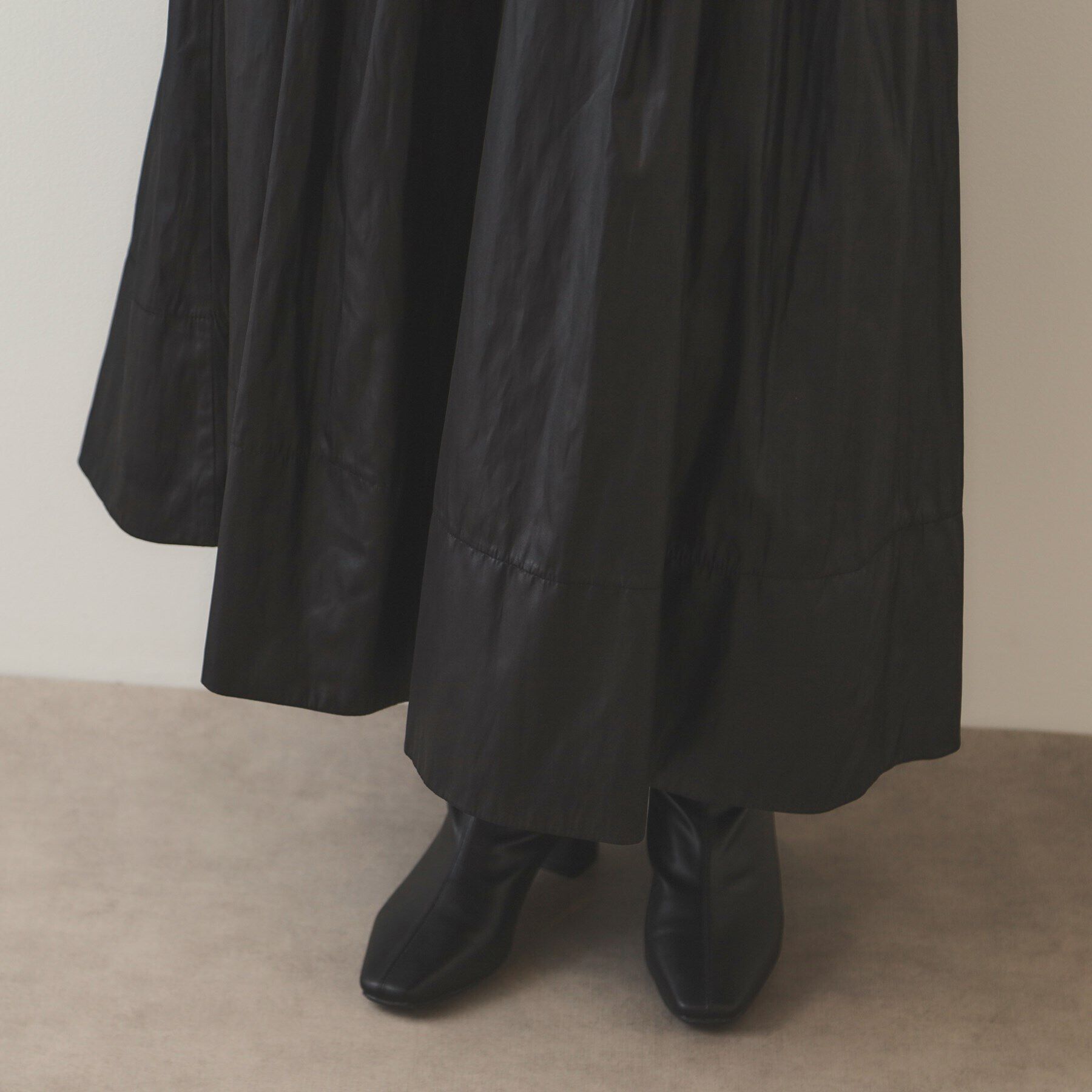 OPAQUE.CLIP「レザーライク イージーギャザースカート【洗濯機洗い可】」|スカート|